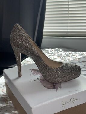 Jessica Simpson Glitter Pointed-Toe High Heel Pump - Champagne Sparkle